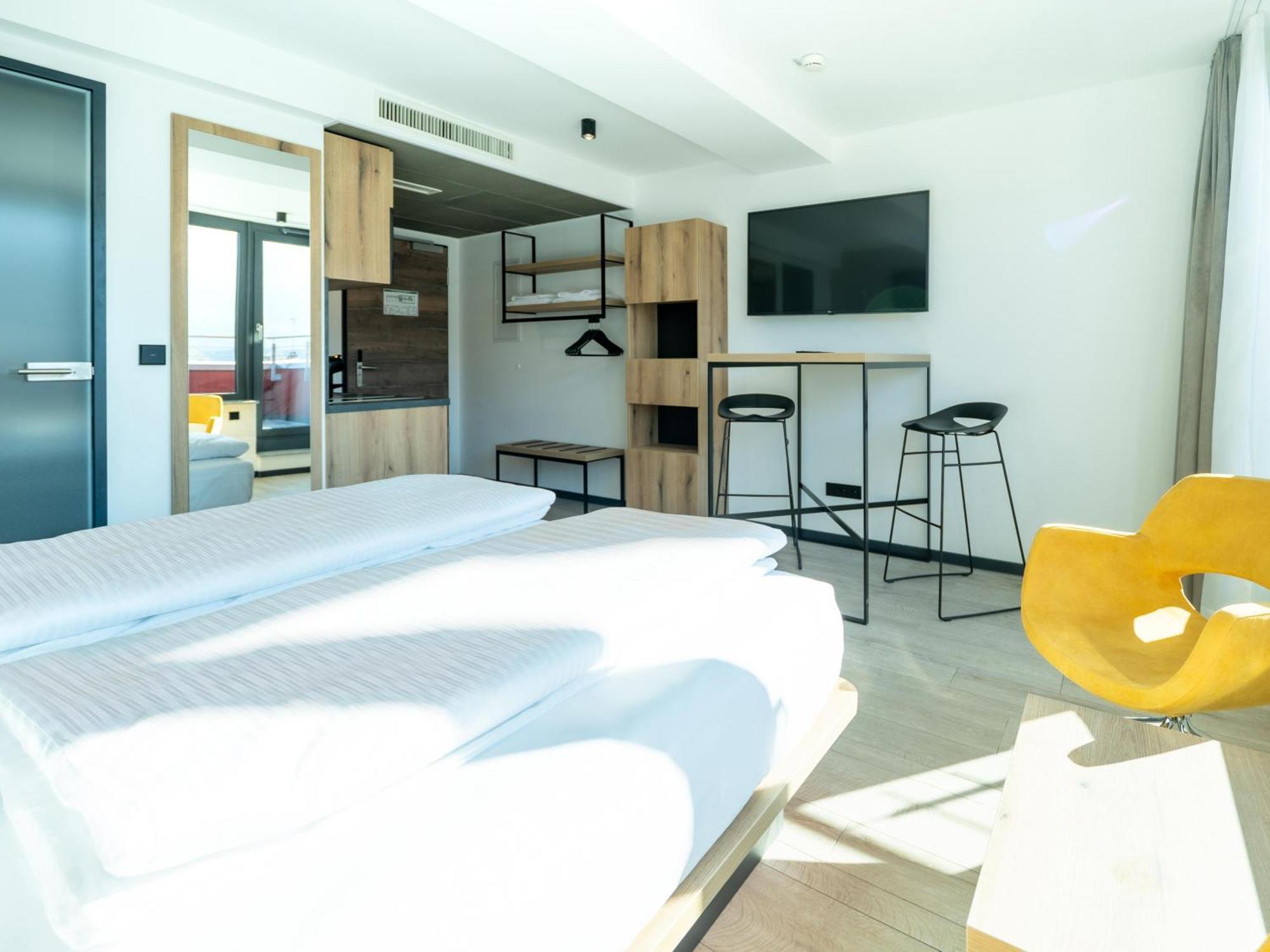 B&B Hotel Albstadt-Hbf Εξωτερικό φωτογραφία